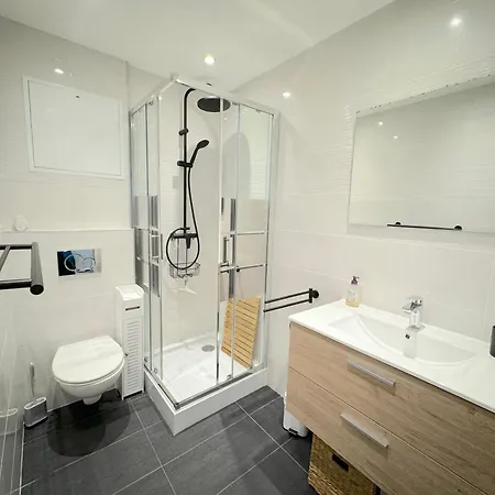 Ravissant T1 Au Bord De L'eau Juan Les Pins Appartement Antibes